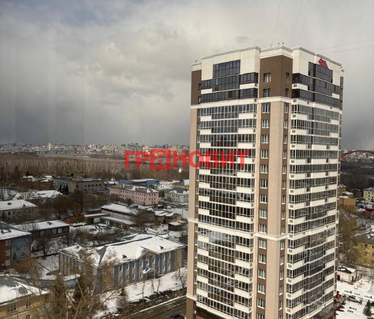 Продаётся 1-комнатная квартира, 43 м²