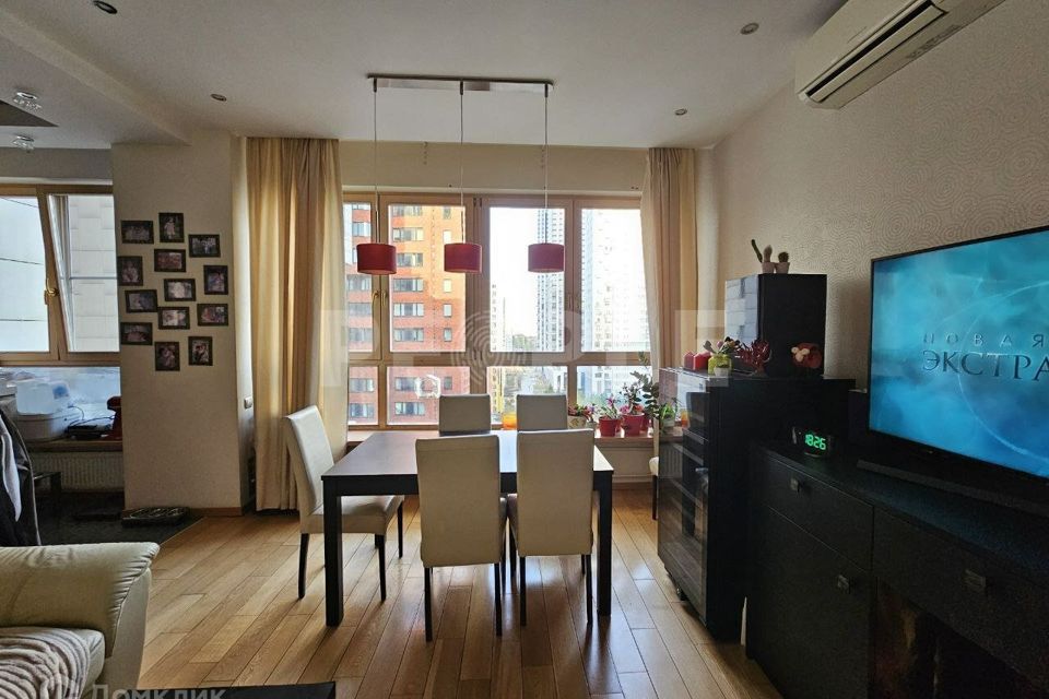 Продаётся 3-комнатная квартира, 92 м²