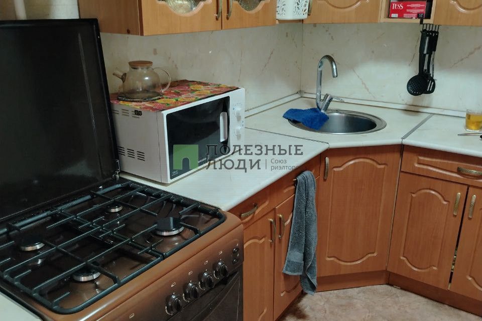 Продаётся 3-комнатная квартира, 65.8 м²