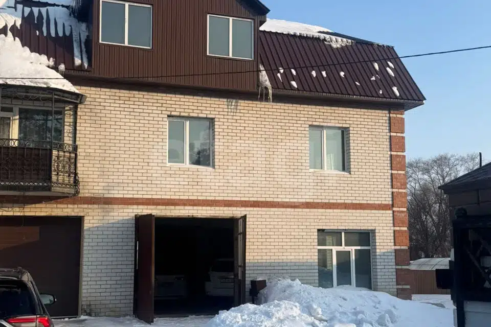 Сдаётся помещение своб. назначения, 220 м²