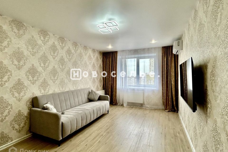 Сдаётся 1-комнатная квартира, 50 м²