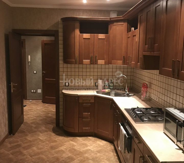 Продаётся 1-комнатная квартира, 50 м²
