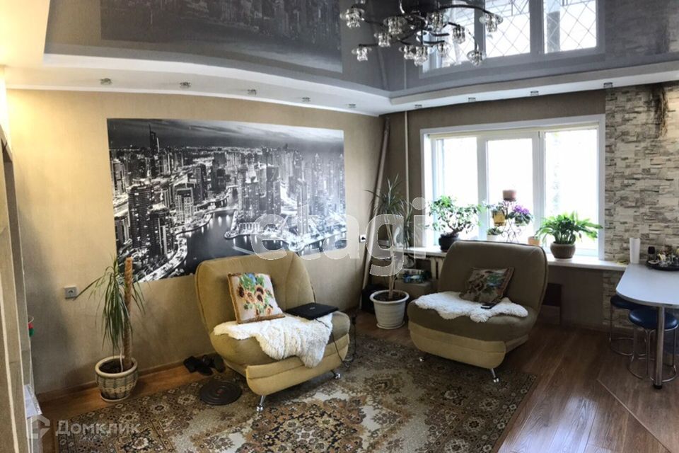 Продаётся 3-комнатная квартира, 58.5 м²