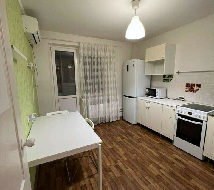 Продаётся 1-комнатная квартира, 37.5 м²