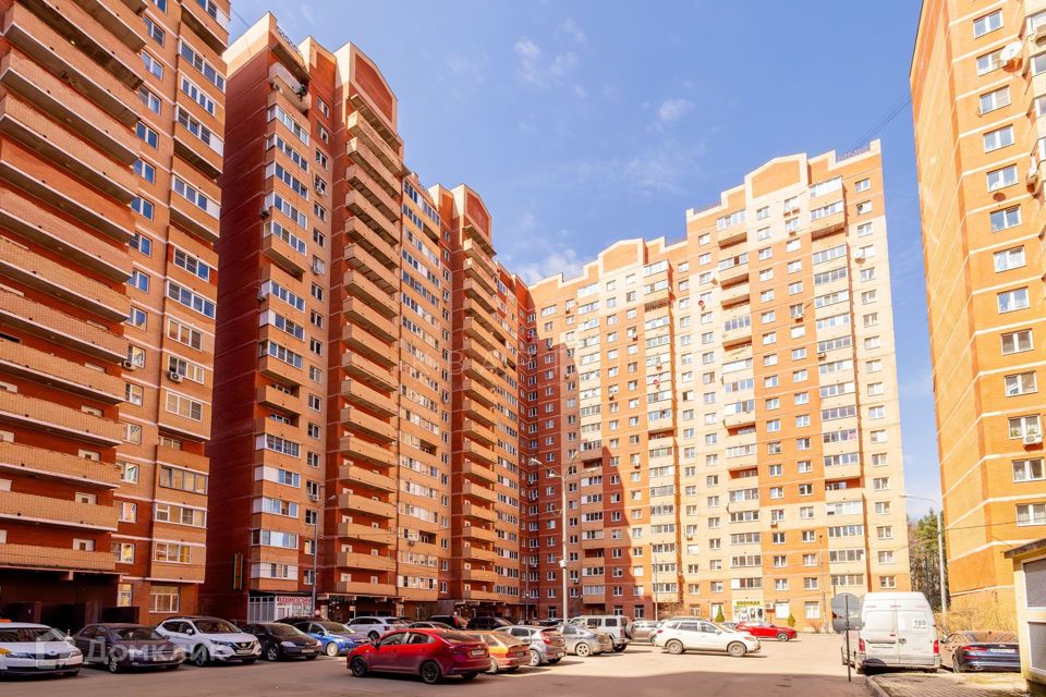 Продаётся 1-комнатная квартира, 37 м²