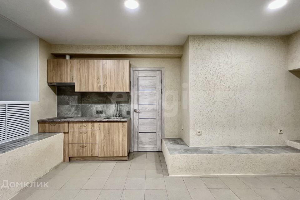 Продаётся 2-комнатная квартира, 42 м²
