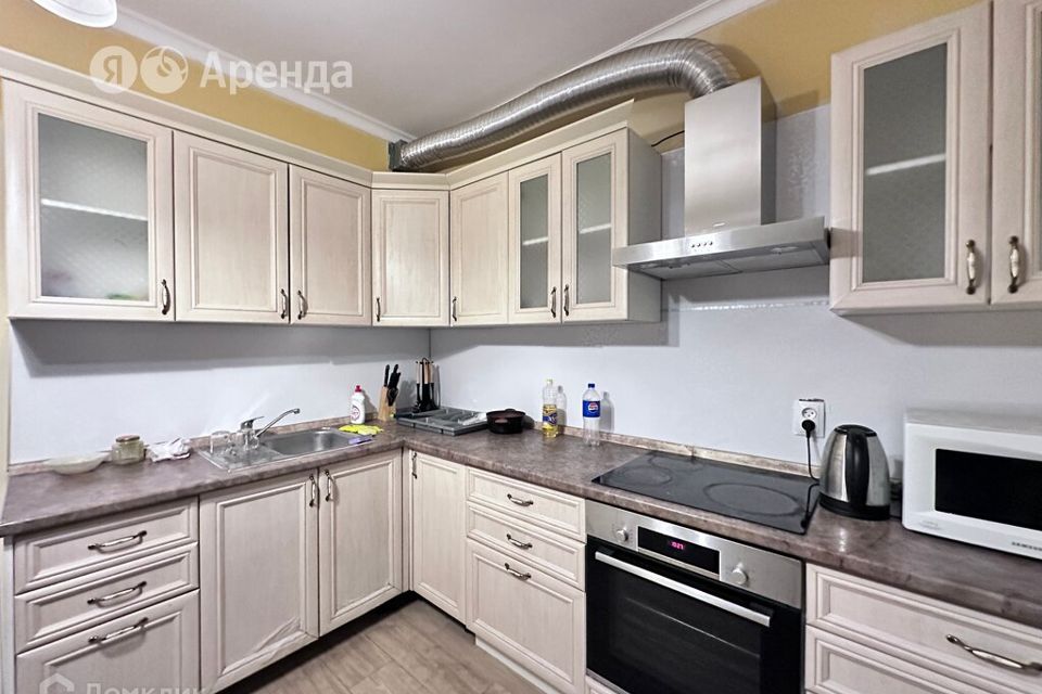 Сдаётся 2-комнатная квартира, 60 м²