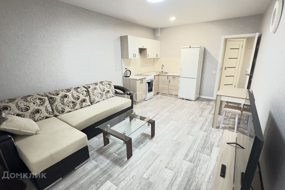 Сдаётся 1-комнатная квартира, 55 м²