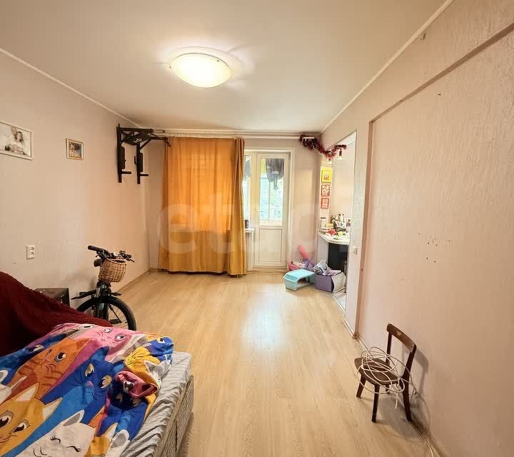 Продаётся 3-комнатная квартира, 63.4 м²