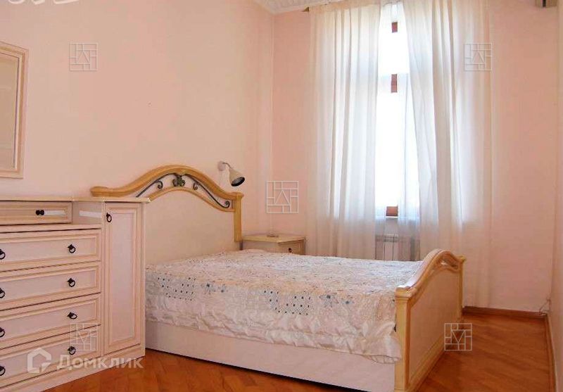 Сдаётся 3-комнатная квартира, 90 м²