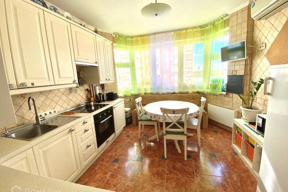Продаётся 3-комнатная квартира, 79 м²