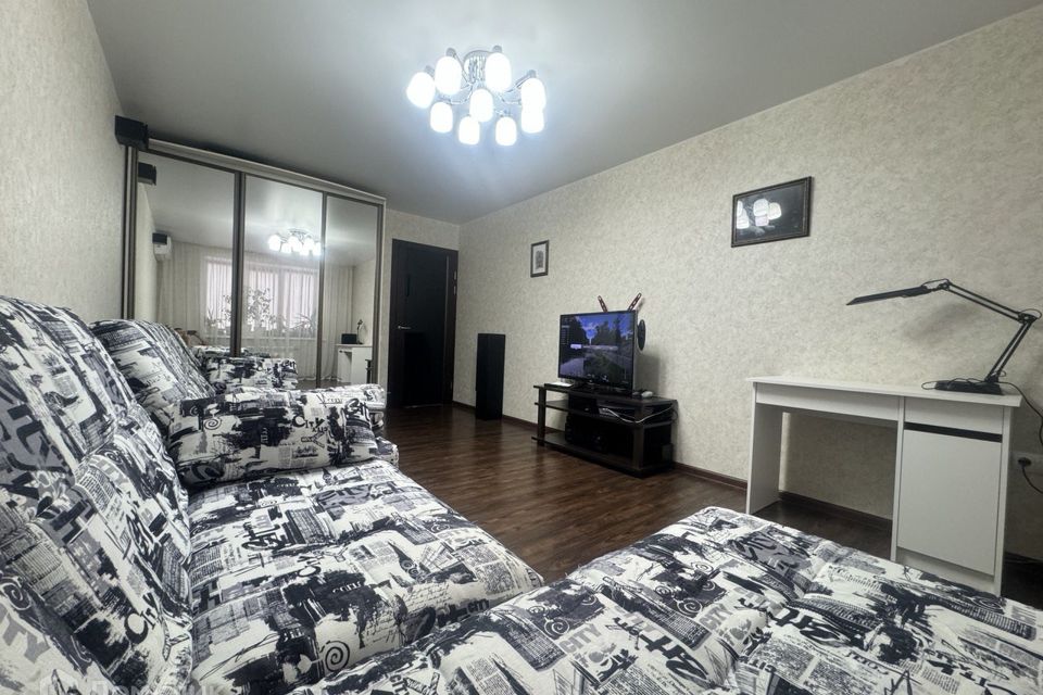 Продаётся 1-комнатная квартира, 38.3 м²