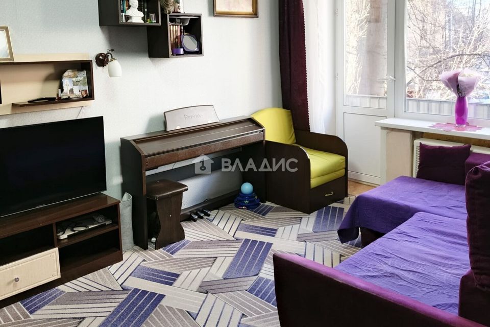 Продаётся 3-комнатная квартира, 54.4 м²