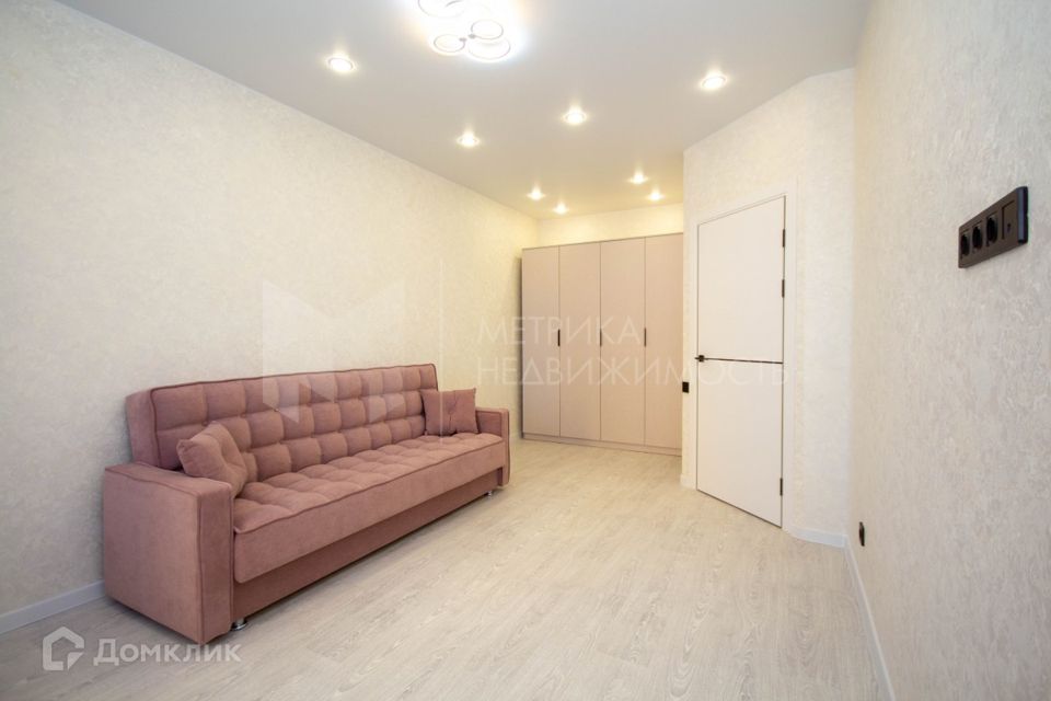 Продаётся 1-комнатная квартира, 34 м²