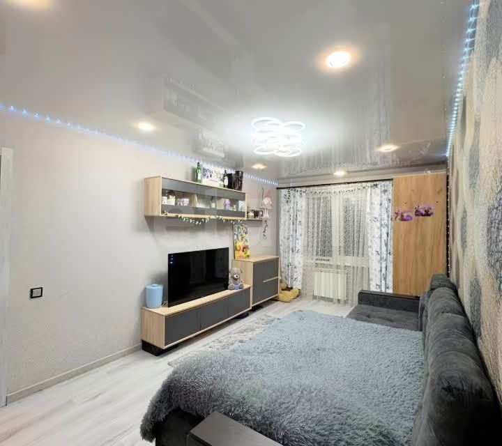 Продаётся 2-комнатная квартира, 53 м²