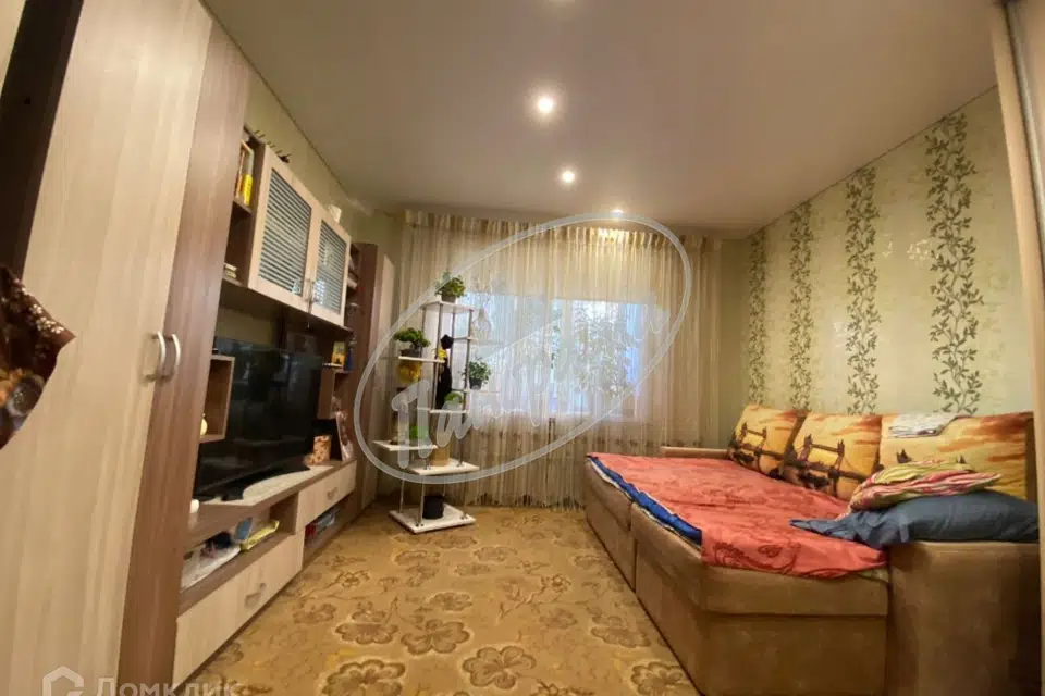 Продаётся 3-комнатная квартира, 55.7 м²
