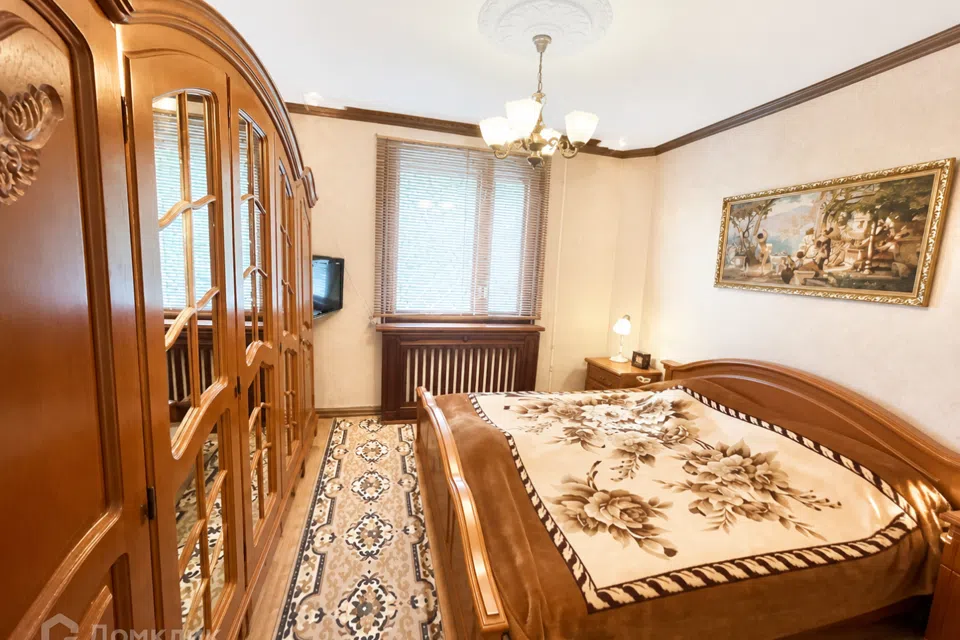 Продаётся 6-комнатная квартира, 114 м²