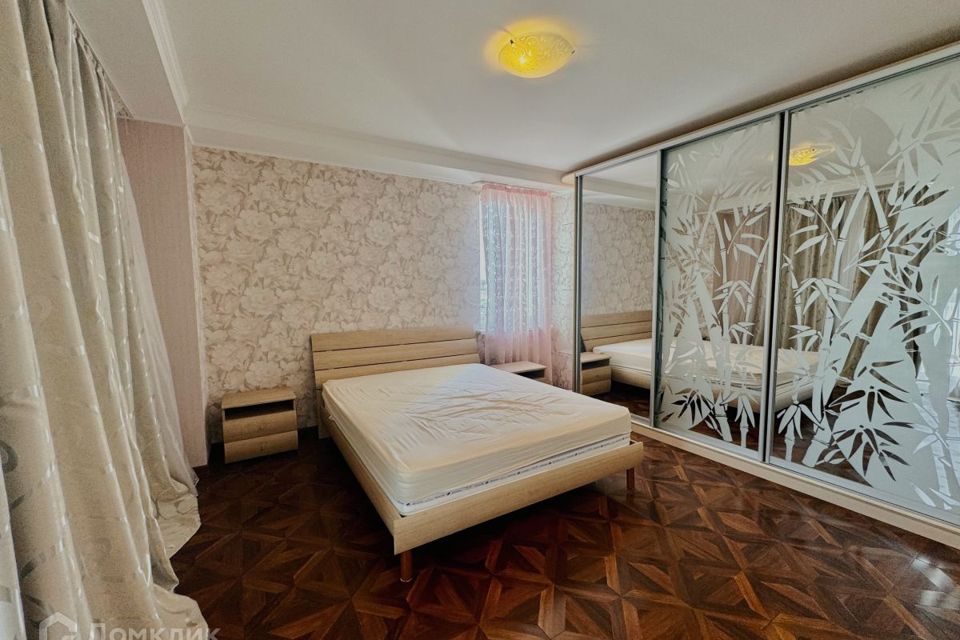 Продаётся 2-комнатная квартира, 60 м²
