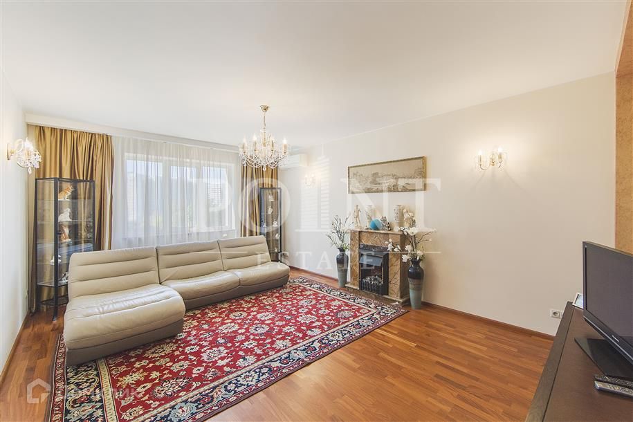 Сдаётся 3-комнатная квартира, 105 м²