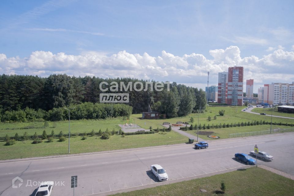 Продаётся 3-комнатная квартира, 62.4 м²