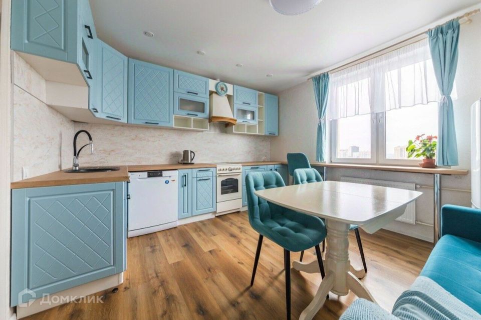 Продаётся 1-комнатная квартира, 50 м²