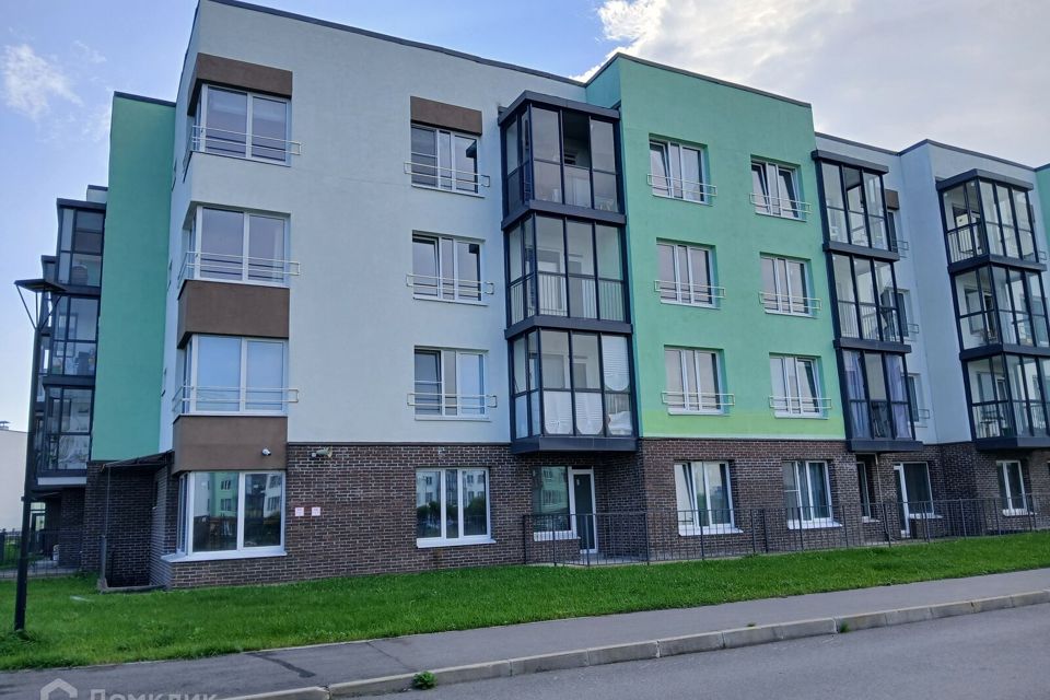 Продаётся 1-комнатная квартира, 42.1 м²