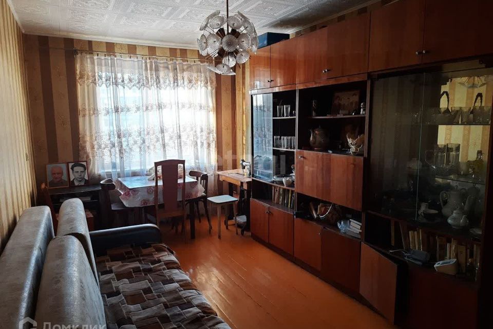 Продаётся 3-комнатная квартира, 57.7 м²