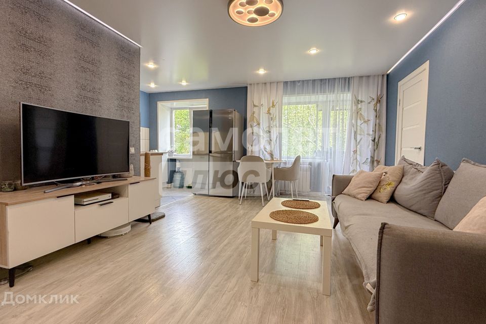 Продаётся 2-комнатная квартира, 42.2 м²