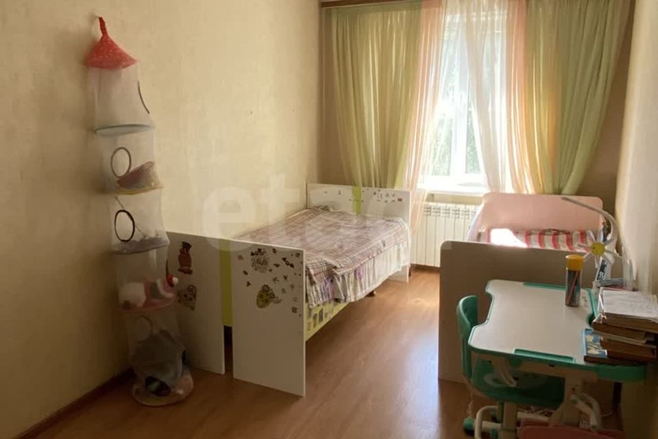 Продаётся 3-комнатная квартира, 66.7 м²