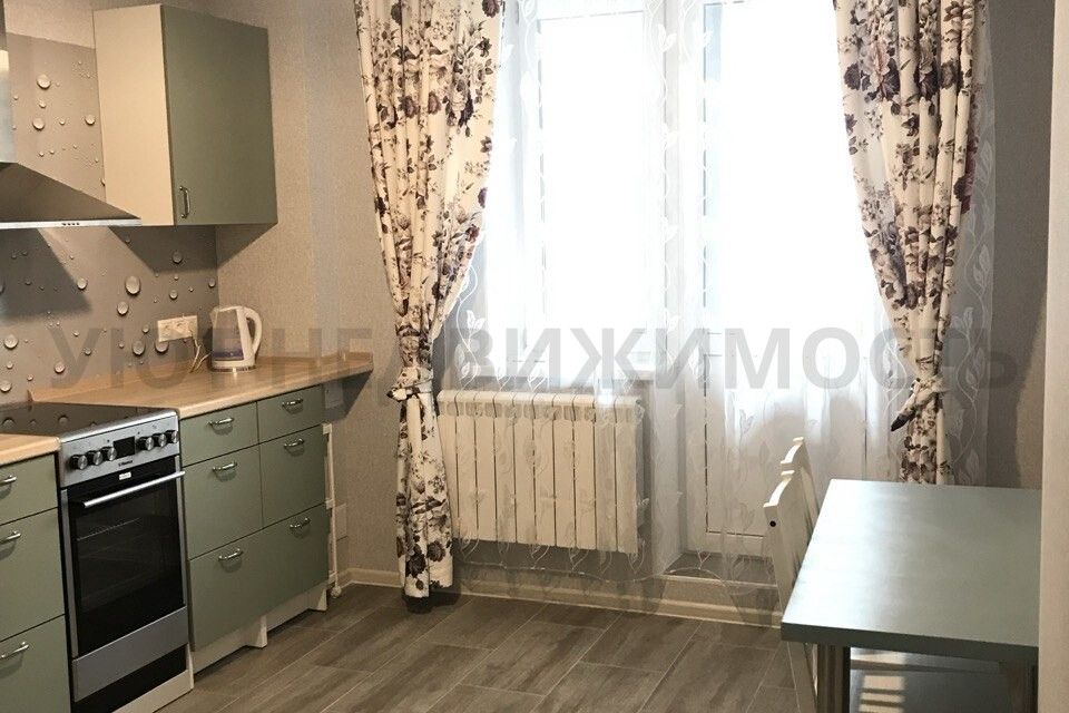 Сдаётся 1-комнатная квартира, 42.3 м²