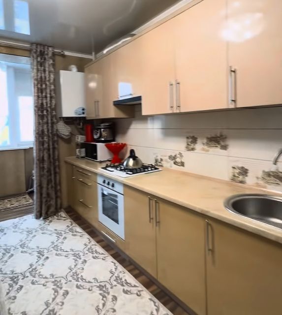 Продаётся 1-комнатная квартира, 37.6 м²