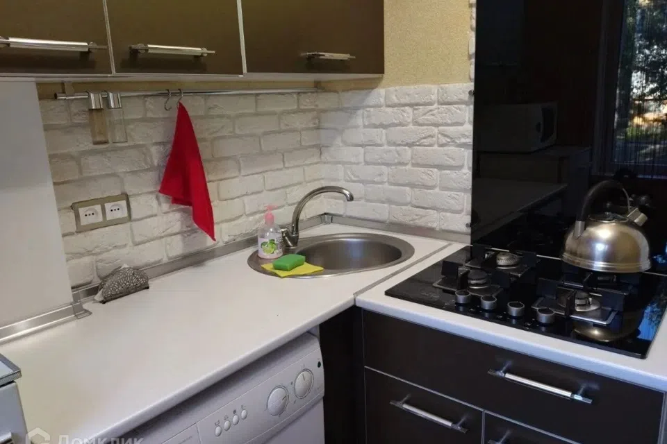 Сдаётся 2-комнатная квартира, 52 м²