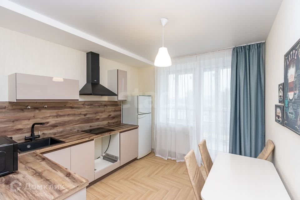 Продаётся 1-комнатная квартира, 35.9 м²
