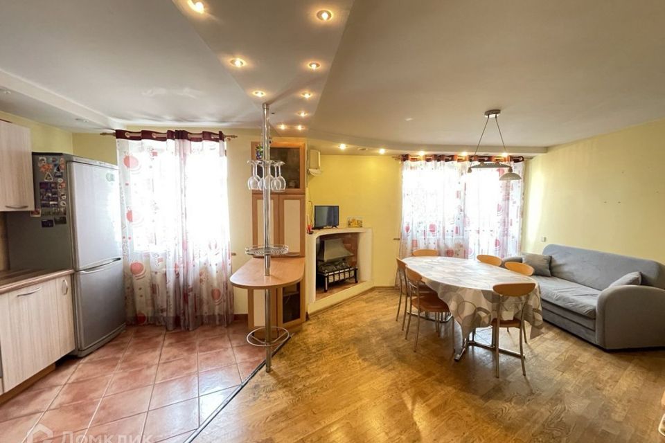 Продаётся 5-комнатная квартира, 118.9 м²