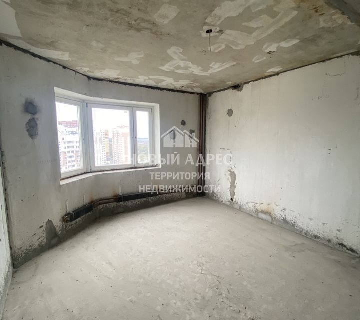 Продаётся 1-комнатная квартира, 43.7 м²