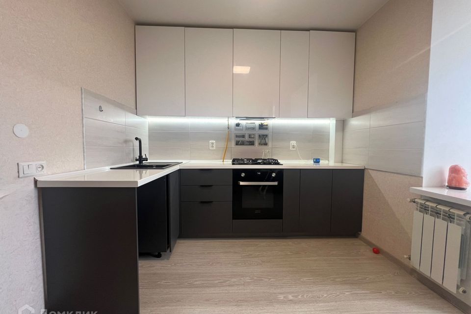 Продаётся 1-комнатная квартира, 44.5 м²