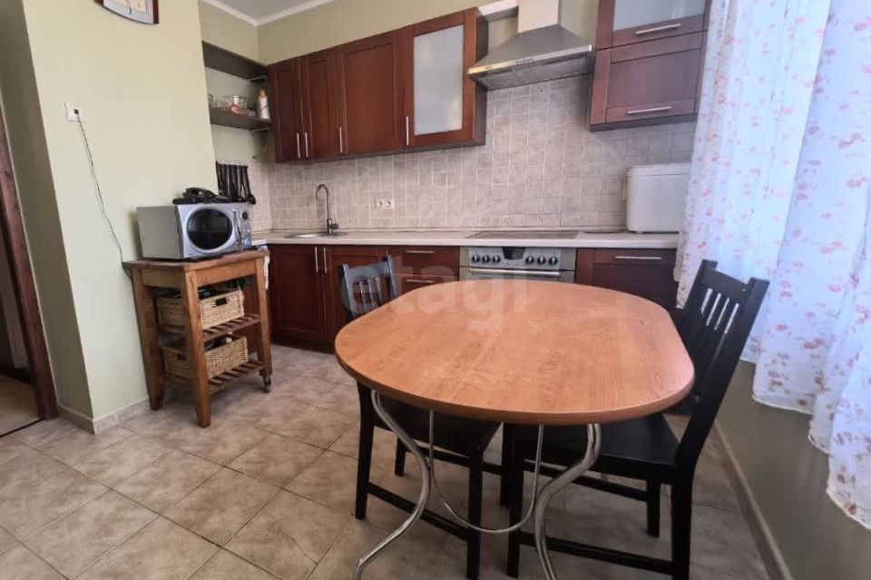 Продаётся 3-комнатная квартира, 74 м²