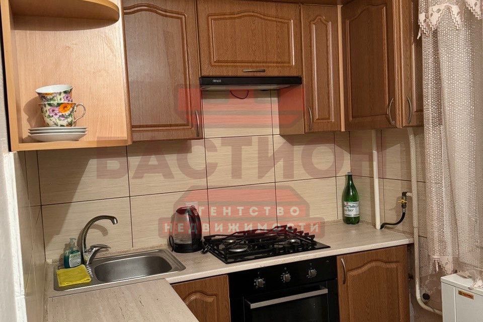 Продаётся 3-комнатная квартира, 48 м²