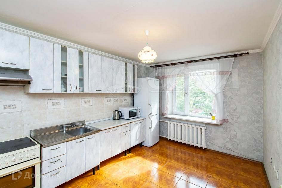 Продаётся 2-комнатная квартира, 71.2 м²
