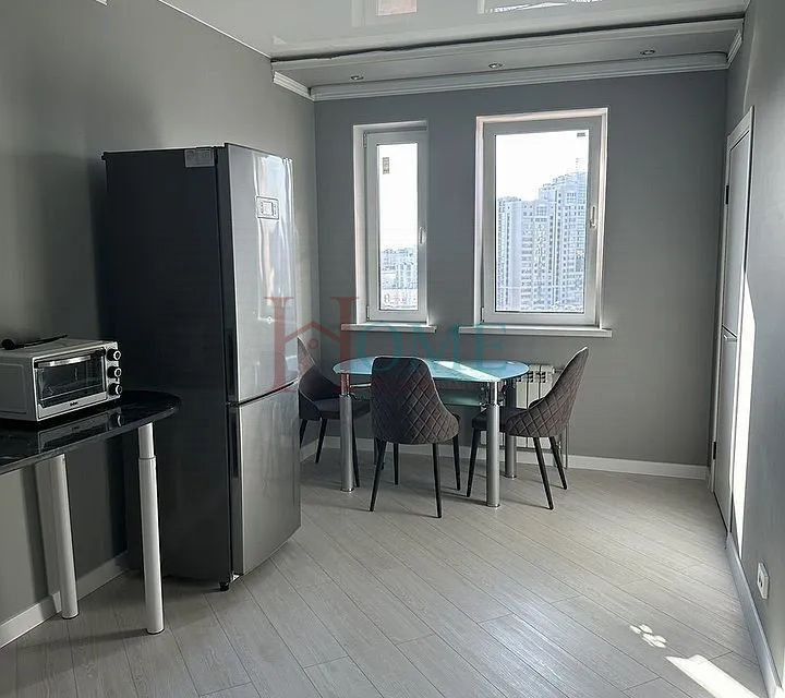 Сдаётся 1-комнатная квартира, 40 м²