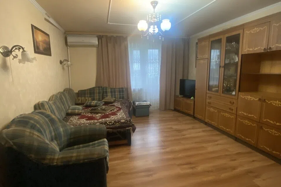 Сдаётся 3-комнатная квартира, 70 м²