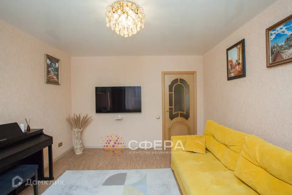 Продаётся 4-комнатная квартира, 74 м²
