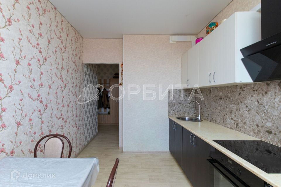 Продаётся 3-комнатная квартира, 69.8 м²