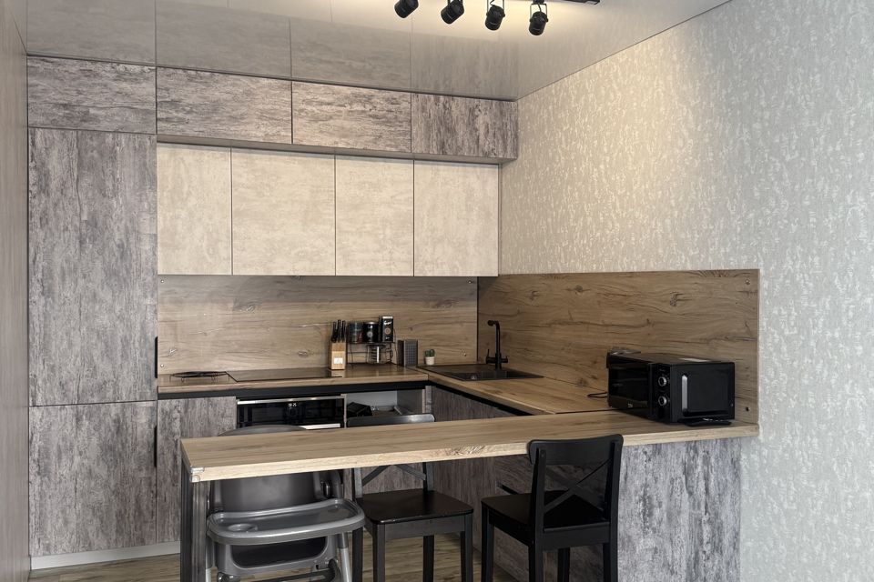 Продаётся 3-комнатная квартира, 73 м²