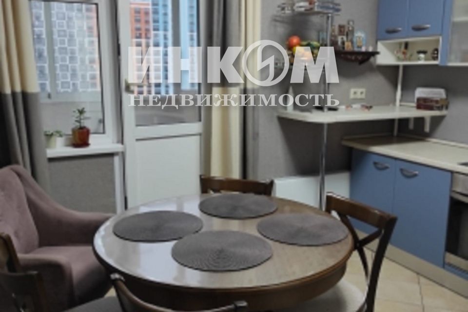 Продаётся 2-комнатная квартира, 58 м²