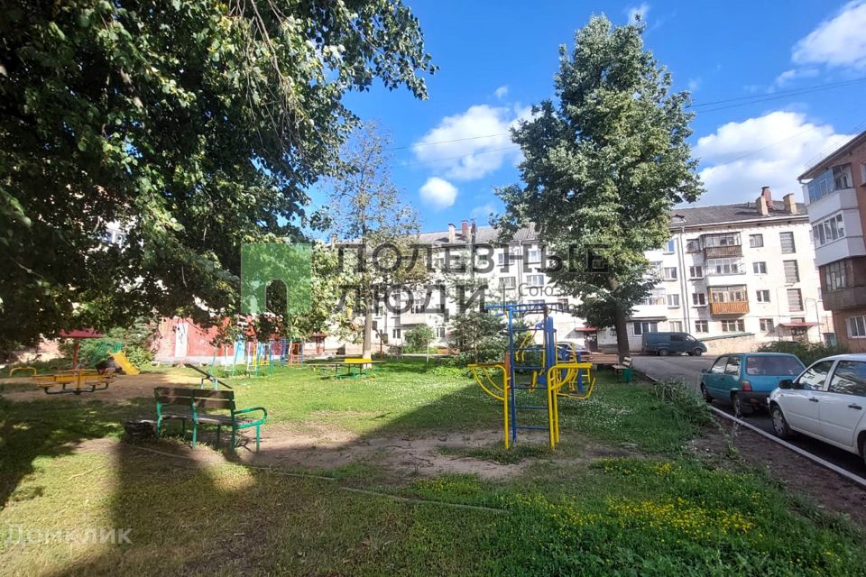 Продаётся 3-комнатная квартира, 58.3 м²