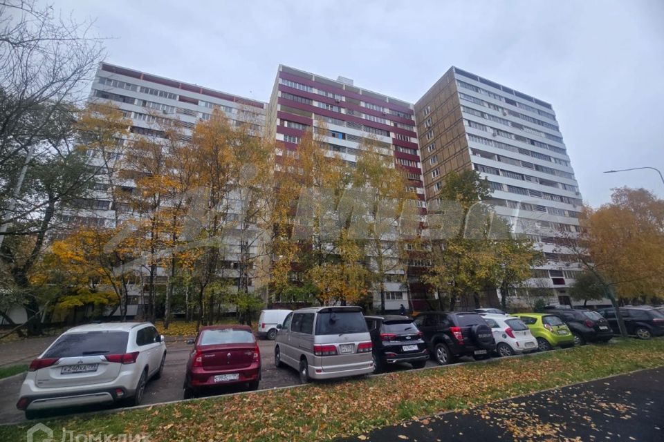 Продаётся 1-комнатная квартира, 35.3 м²