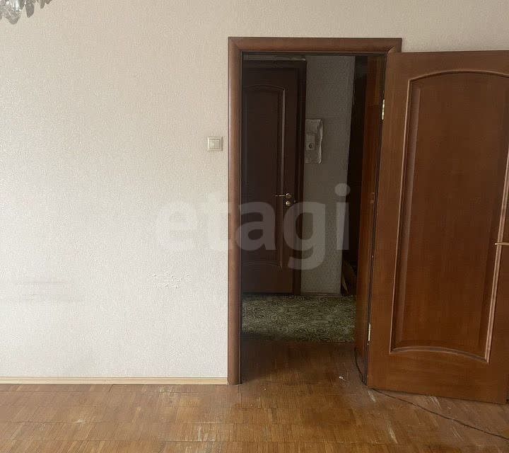 Продаётся 1-комнатная квартира, 38.2 м²