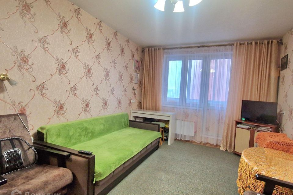 Продаётся 1-комнатная квартира, 37.9 м²