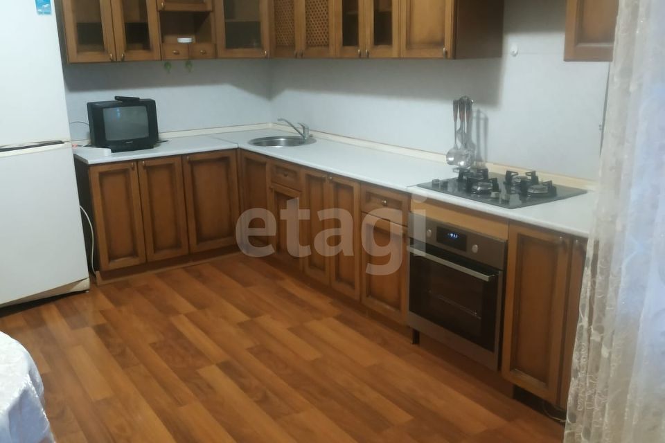Продаётся 3-комнатная квартира, 104.7 м²